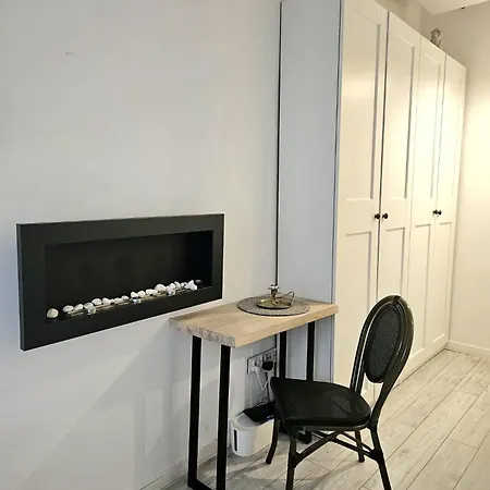 Modern In The Old Town Krakau