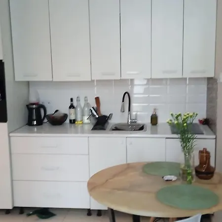 Modern In The Old Town Apartment *